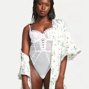 Victoria’s Secret wicked underlined eyelet white lace teddy